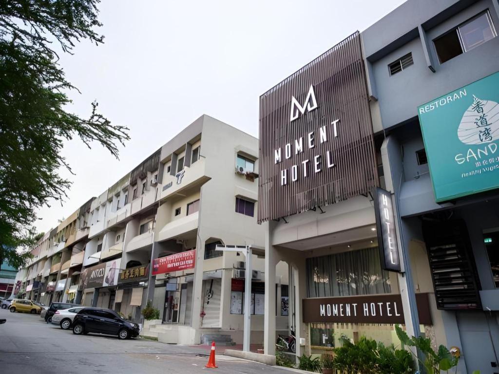 Moment Hotel Petaling Jaya Exterior photo