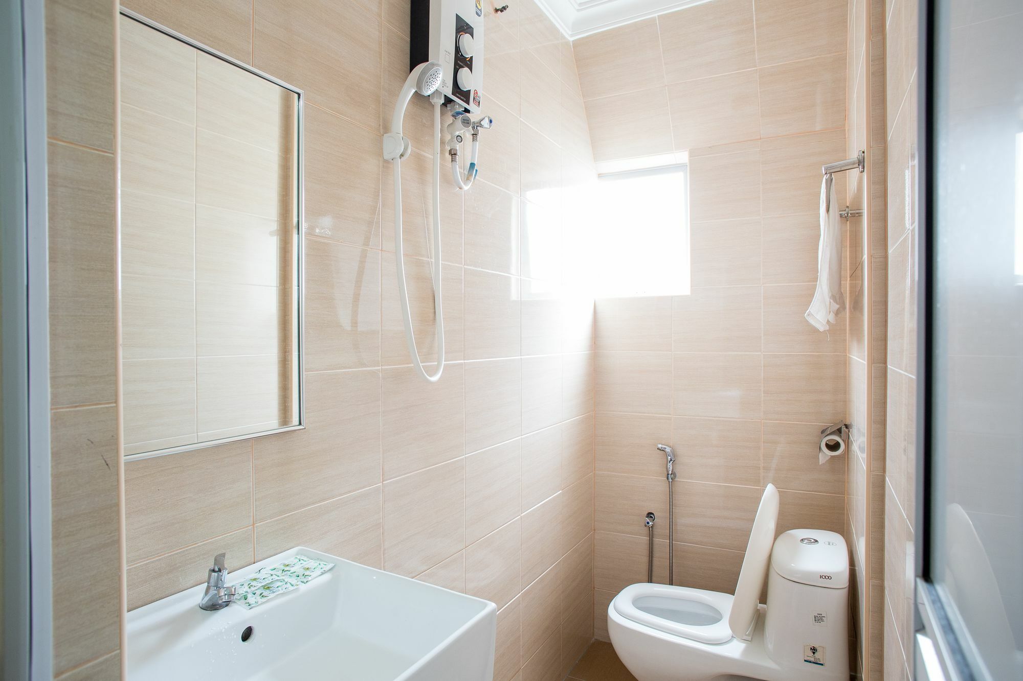Moment Hotel Petaling Jaya Exterior photo